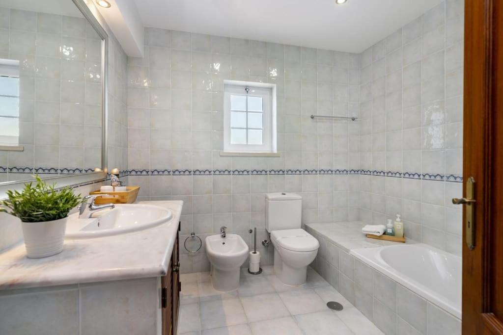 Villa Arade Riverside - Jacuzzi And Heated Pool By Side Villas シルヴェス エクステリア 写真