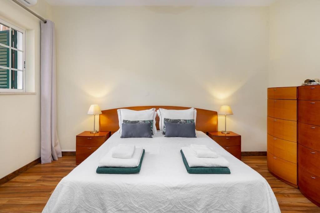 Villa Arade Riverside - Jacuzzi And Heated Pool By Side Villas シルヴェス エクステリア 写真